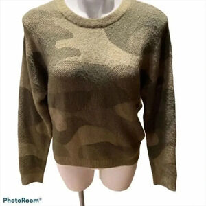 Lucky Brand Camo       women sweater